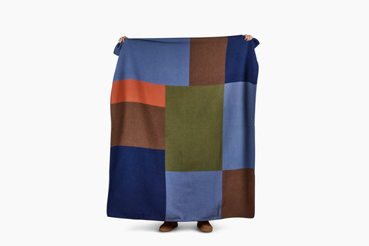 R+D LAB Commune Abstrakt Blanket Ink Blue