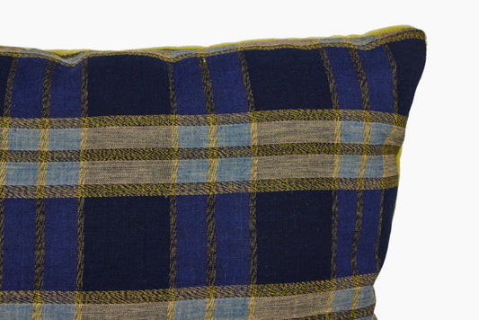 Commune Vintage Japanese Zanshi Ori Throw Pillow