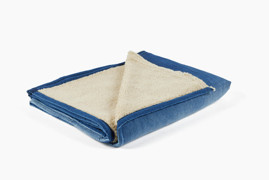 FREECITY for Commune Indigo Sherpa-Bear Throw