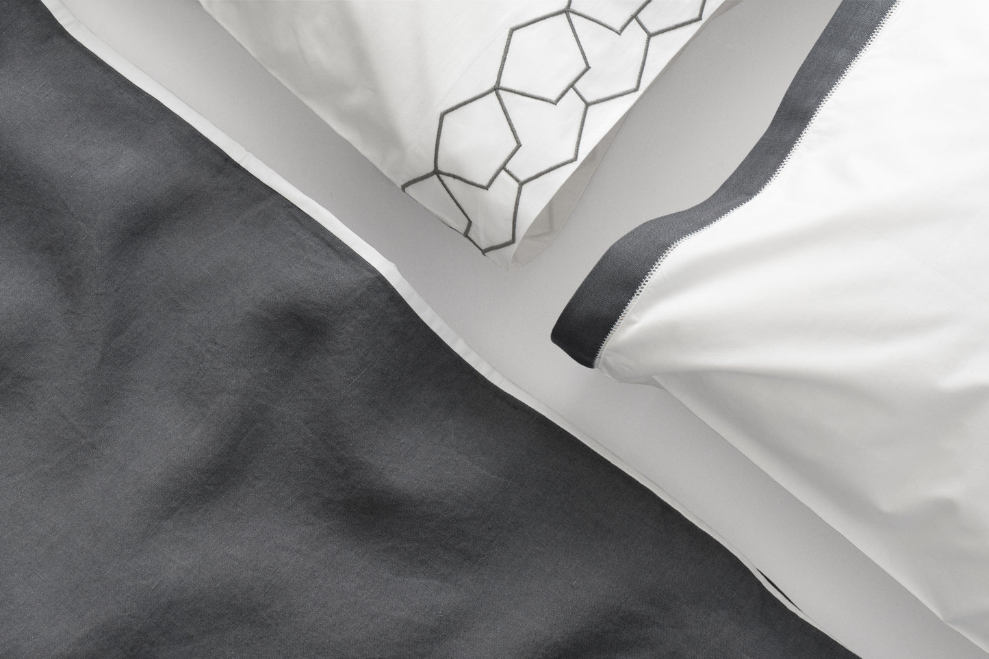 Commune for Hamburg House Linen Cuff Design