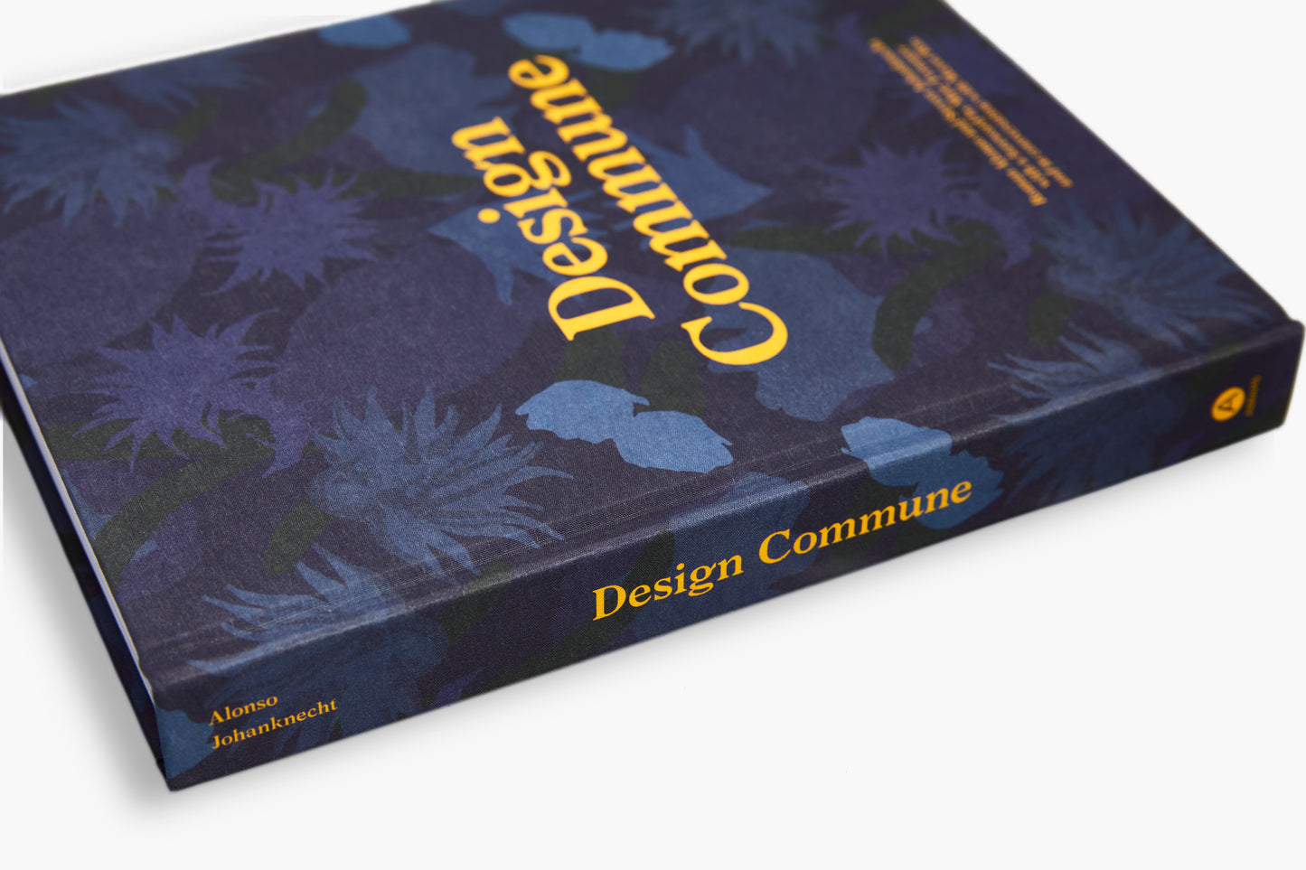 Design Commune Book