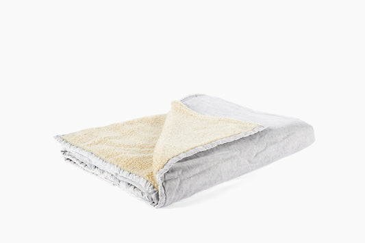 FREECITY for Commune Satin Sherpa-Bear Pocket Throw