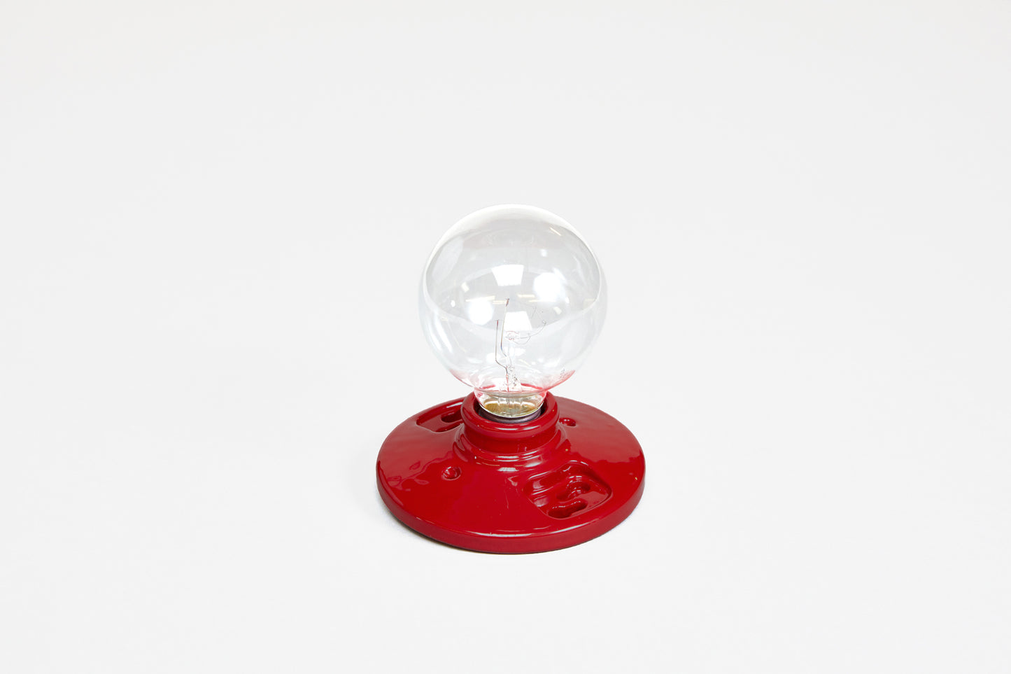 name=red socket
