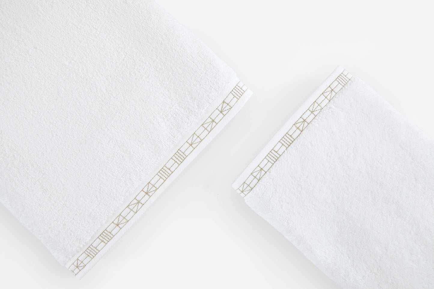 Commune for Hamburg House White Sitio Bath and Hand Towels