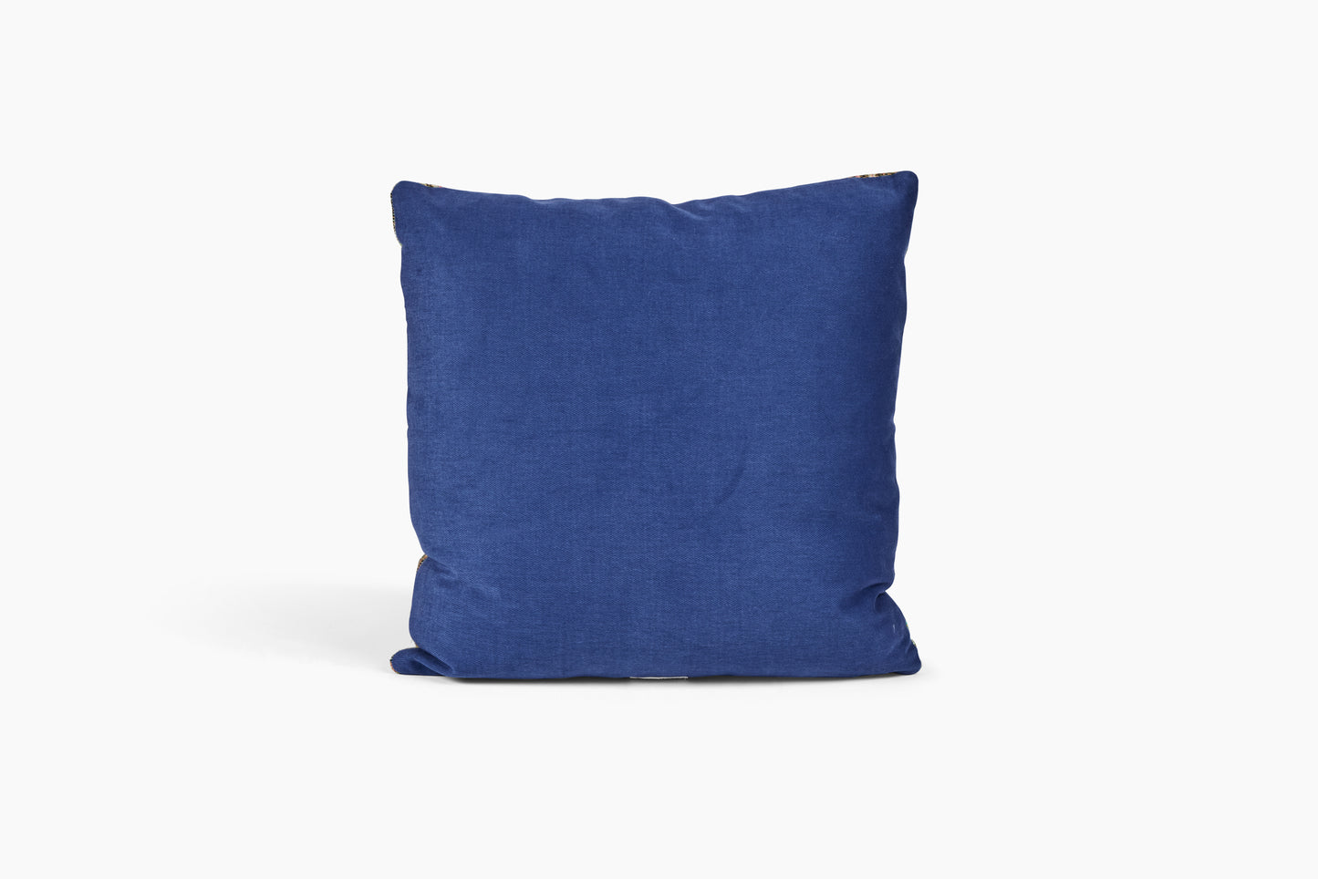 Commune Shobu Gakuen Sakiori Throw Pillow