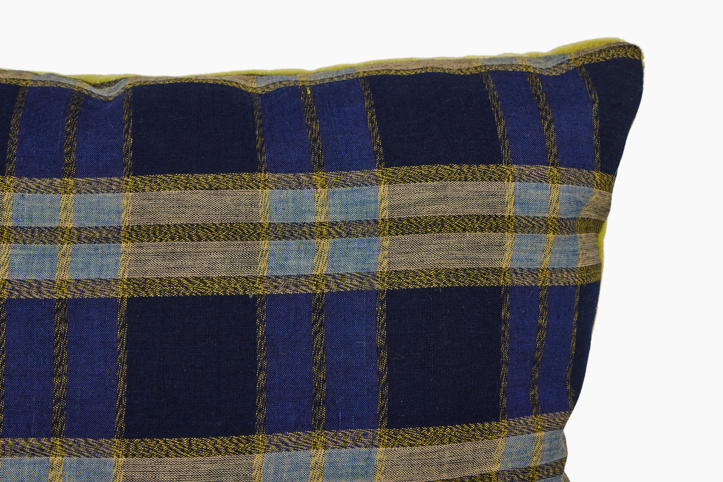 Commune Vintage Japanese Zanshi Ori Throw Pillow