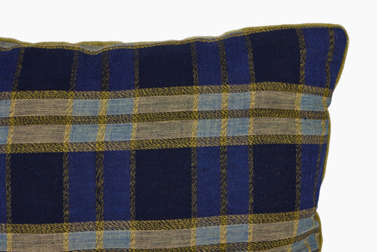 Commune Vintage Japanese Zanshi Ori Throw Pillow
