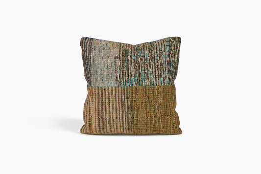 Commune Shobu Gakuen Sakiori Throw Pillow