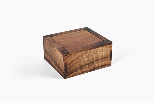 Noah Cohen Black Acacia Box