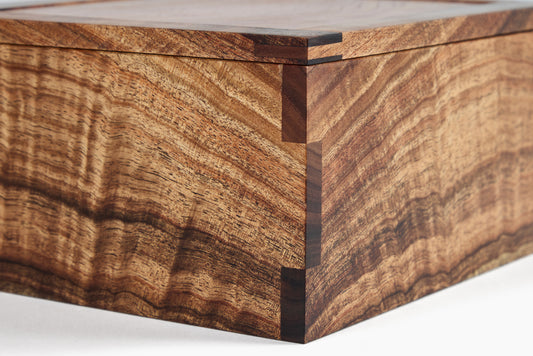 Noah Cohen Black Acacia Box