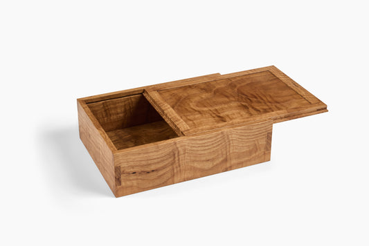 Noah Cohen Curly White Oak Box