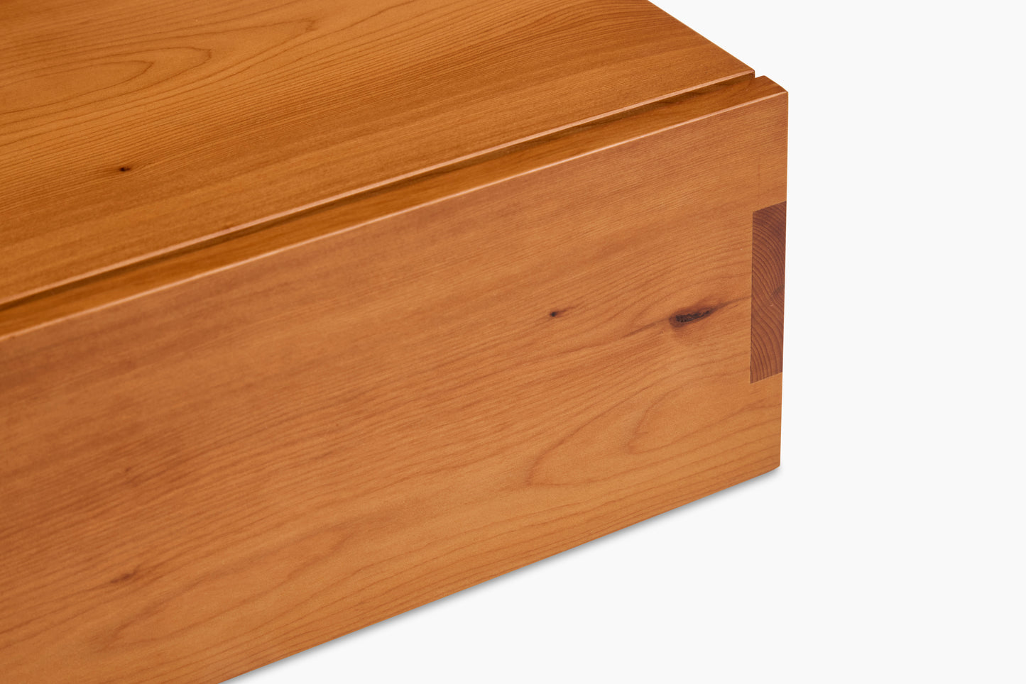 Noah Cohen Yew Box