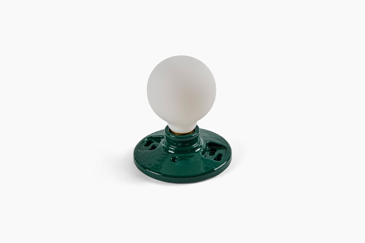 Commune Light Socket