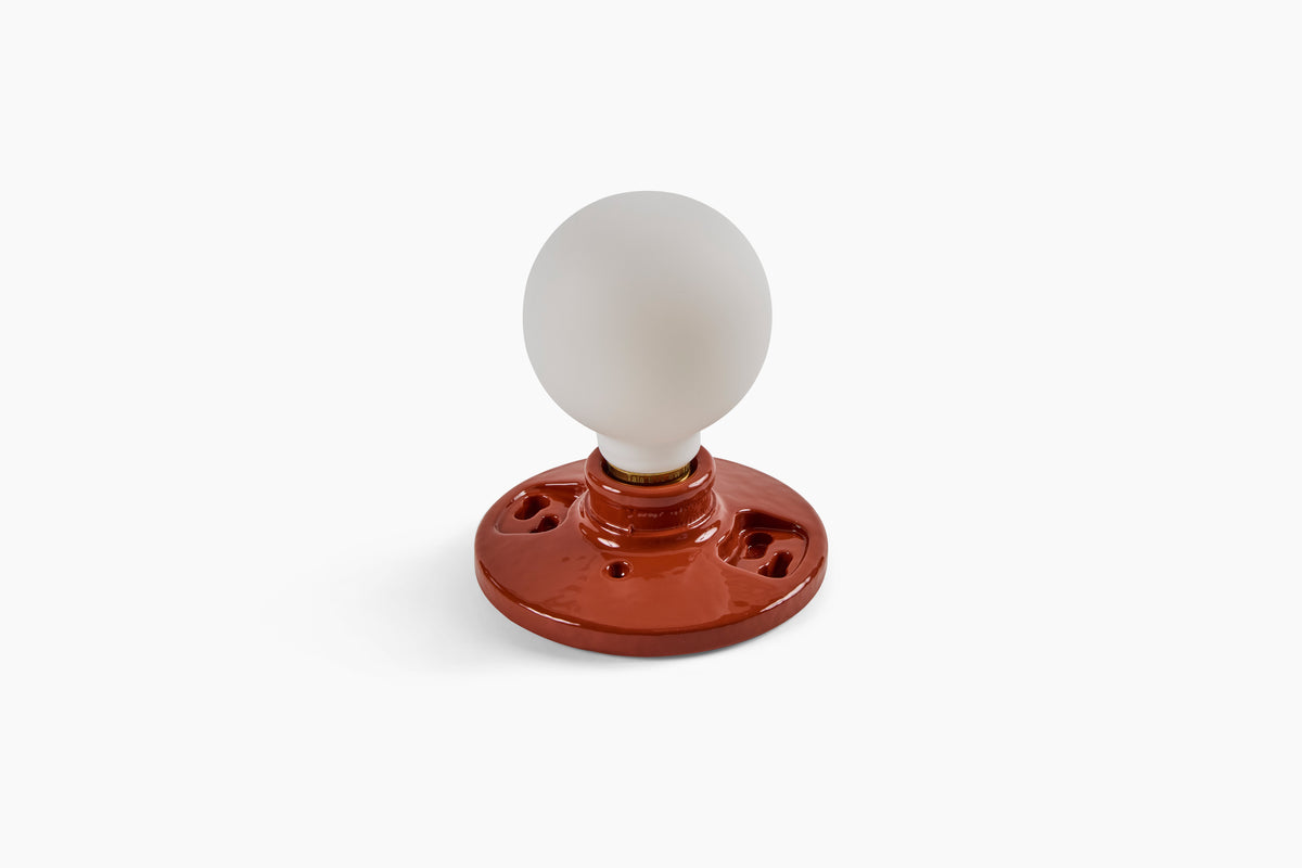 Commune Light Socket