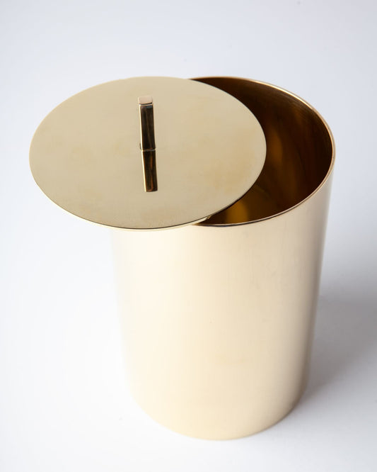Remains for Commune Josef Canister
