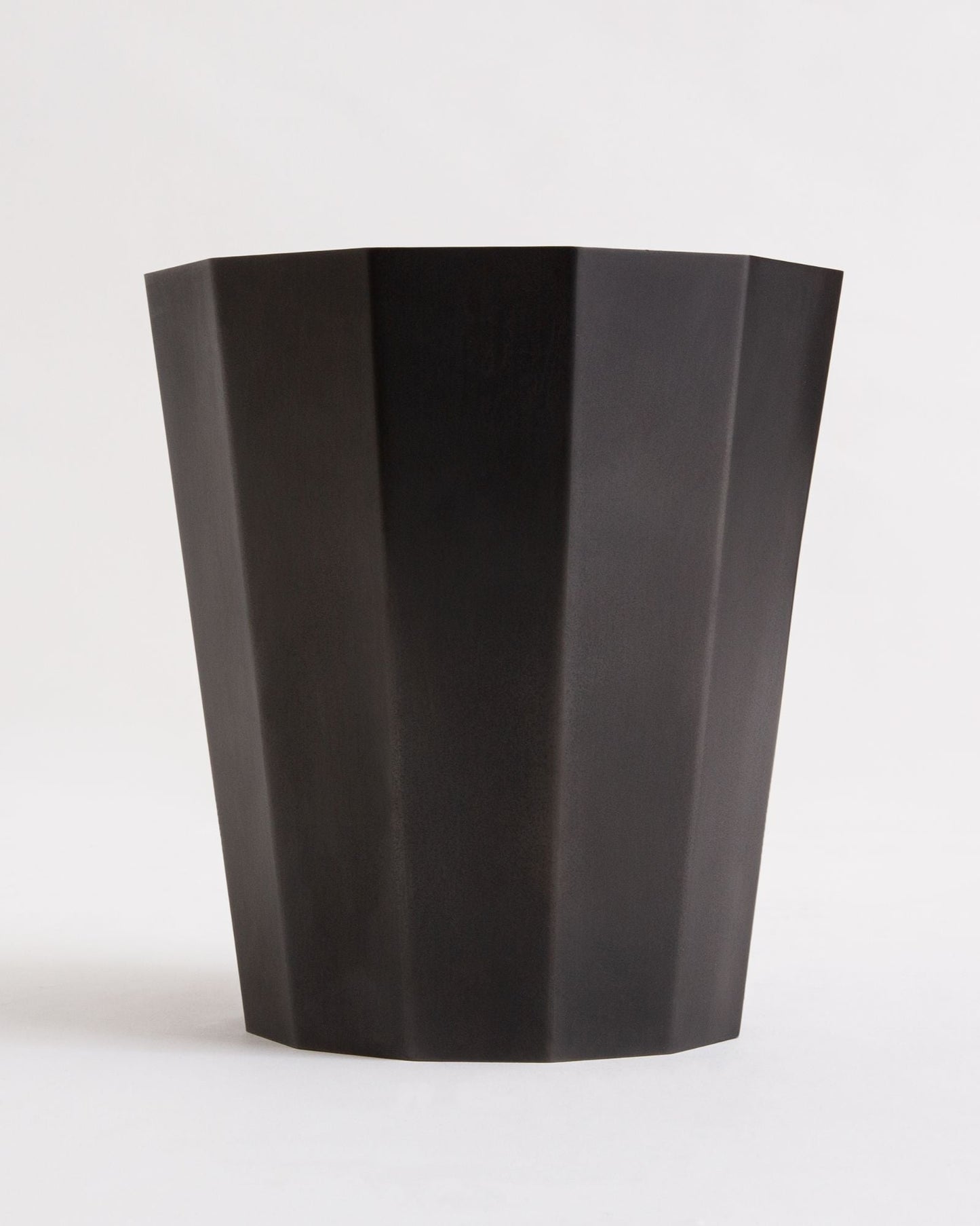 Remains for Commune Origami Bin