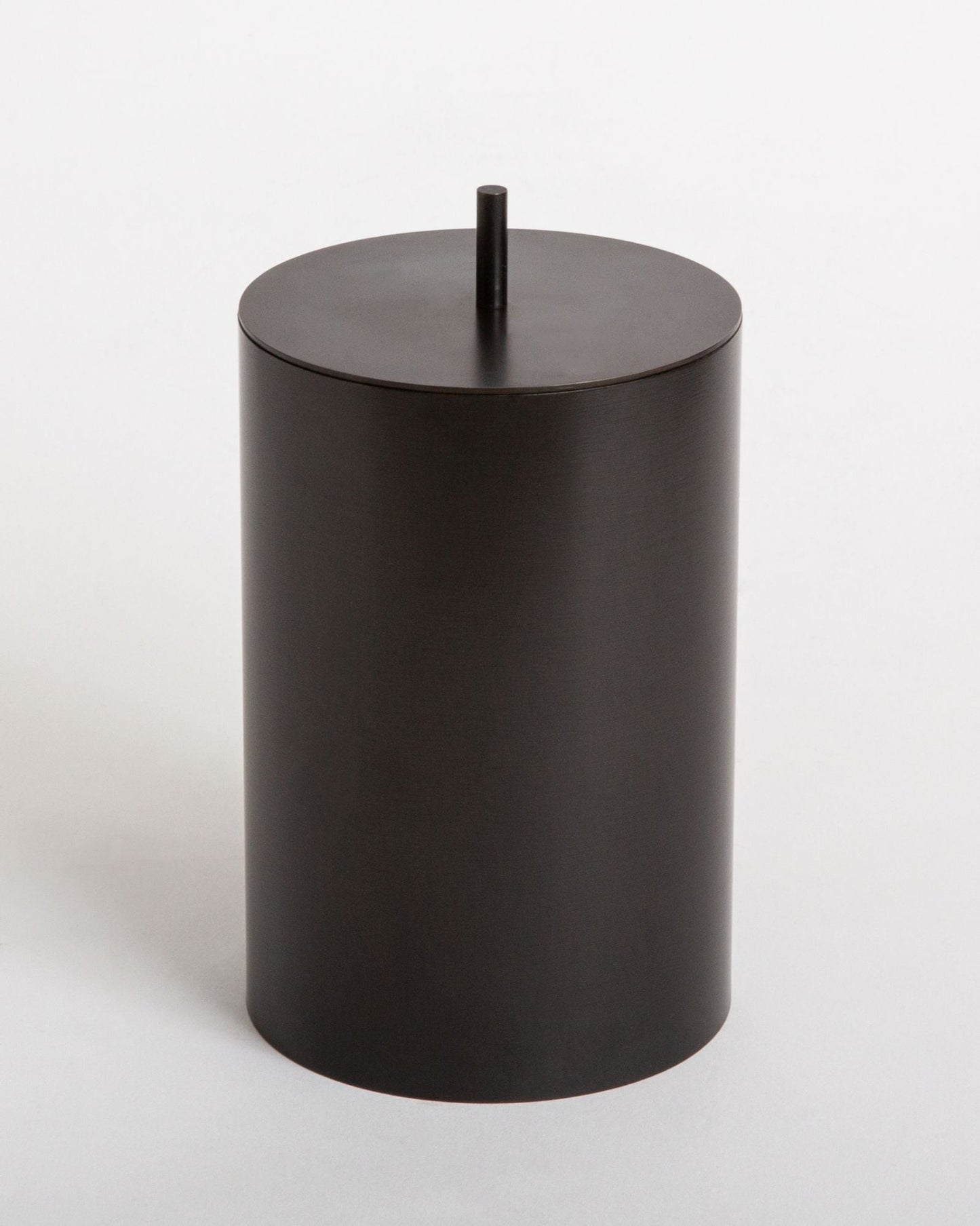 Remains for Commune Paavo Canister