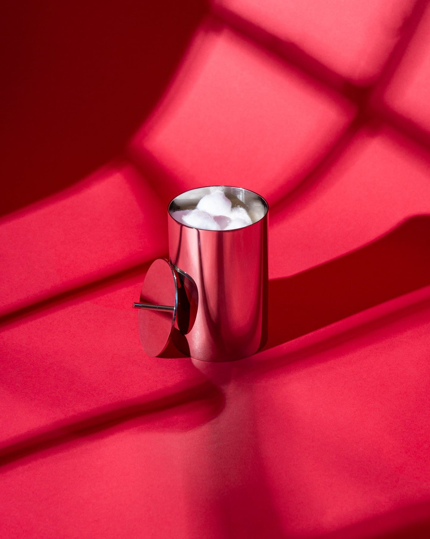 Remains for Commune Paavo Canister