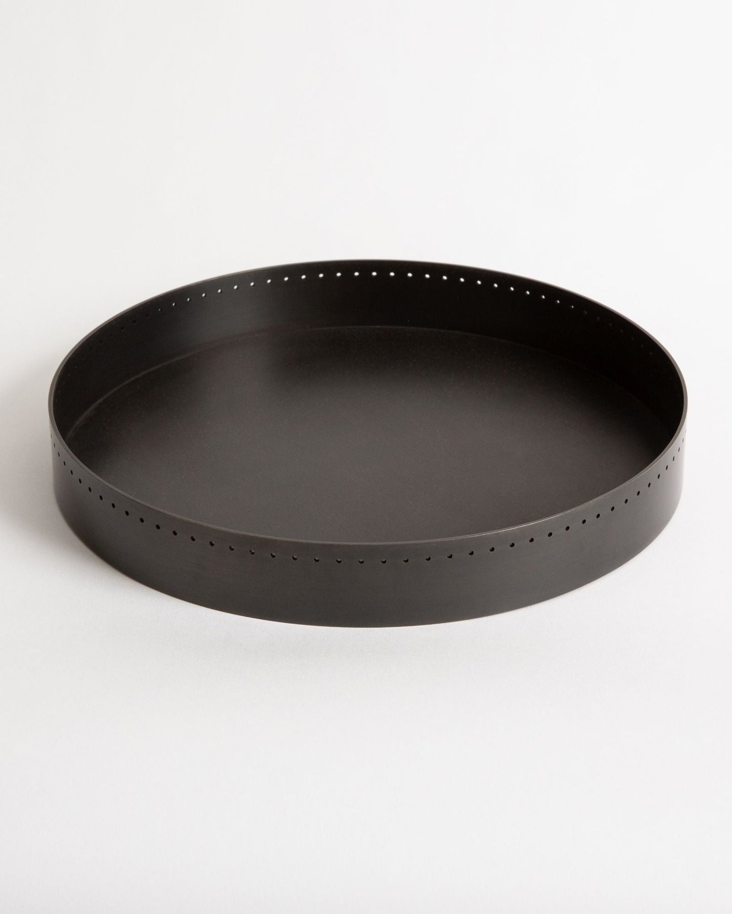 Remains for Commune Paavo Tray
