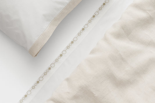 Commune for Hamburg House Linen Cuff Design