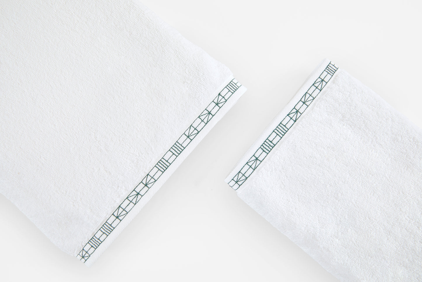 Commune for Hamburg House White Sitio Bath and Hand Towels